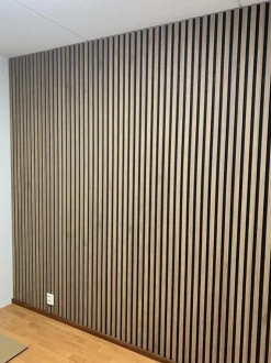 Akustiikkalevy/rimapaneeli Ewona RoughCut, 16x600x2700mm, vaalea pähkinä