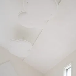 Akustiikkapilvi Yeseco Ilmava pilvimuoto vaakariippuva 120x80 cm valkoinen