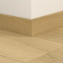Jalkalista vinyylille Pergo Beige Valley Oak, 240cm