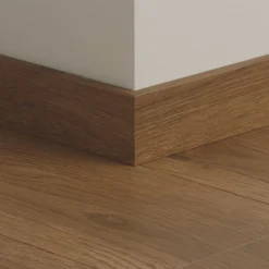 Jalkalista vinyylille Pergo Beige Valley Oak, 240cm