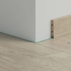 Jalkalista vinyylille Pergo Beige Valley Oak, 240cm