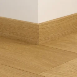 Jalkalista vinyylille Pergo Beige Valley Oak, 240cm