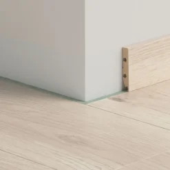 Jalkalista vinyylille Pergo Beige Valley Oak, 240cm