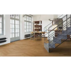 Kalanruotoparketti Boen Chevron Oak Animoso, öljytty, harjattu, liimattava