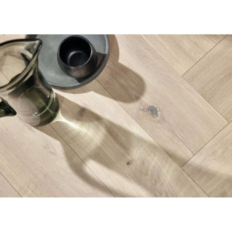 Kalanruotoparketti Boen Oak Pale White Vivo, mattalakattu, harjattu