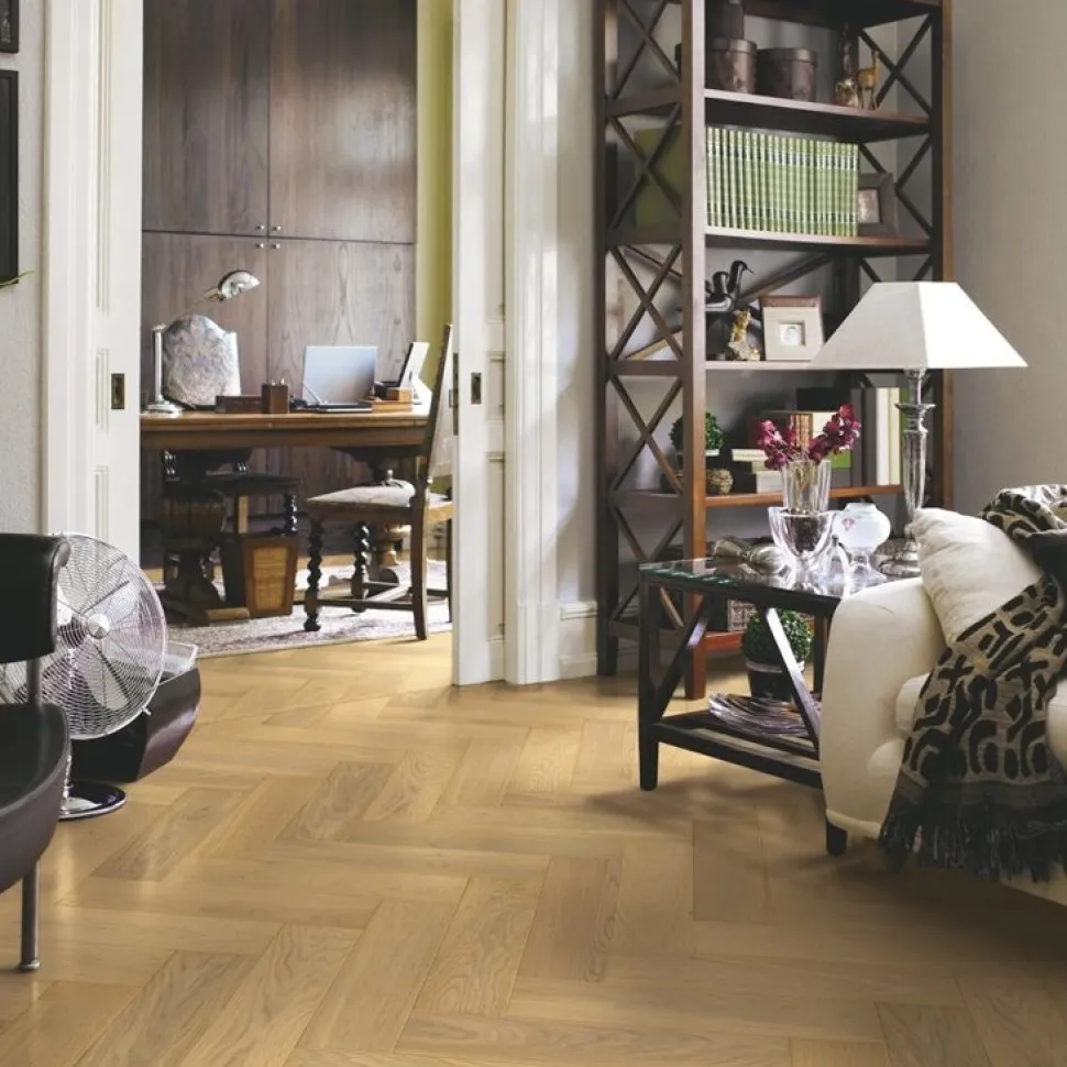 Kalanruotoparketti Pergo Saltholm Natural Herringbone Oak, ekstramattalakattu