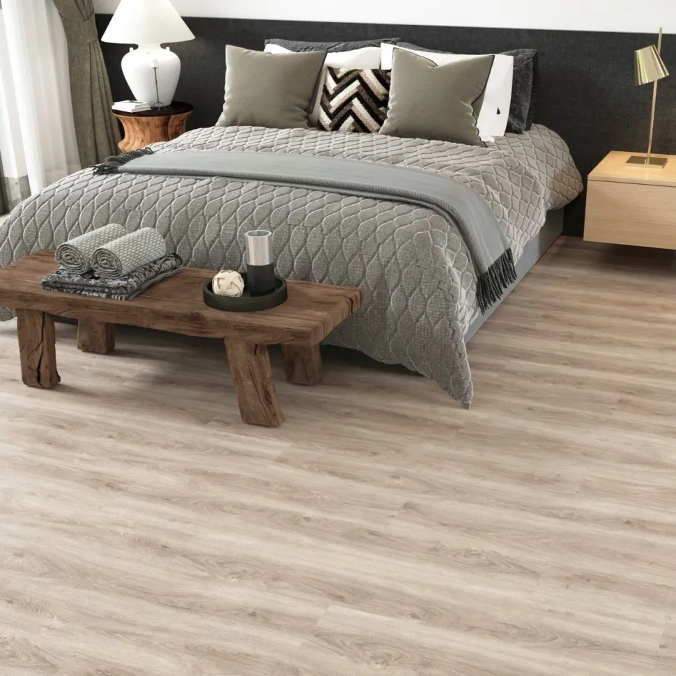 Kivikomposiittivinyylilankku DomusFlooring Lievo lipeäpuu