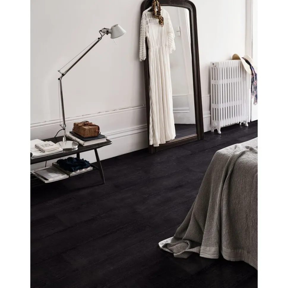 Laminaatti Pergo Original Excellence Lillehammer Pro 4V Black Painted Oak 2,048 m²/pkt