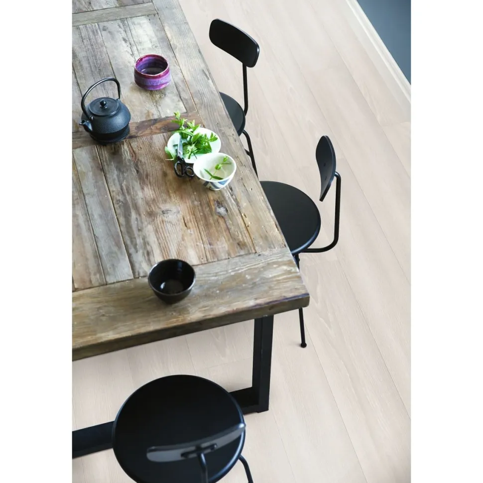 Laminaatti Pergo Original Excellence Lillehammer Pro 4V Select White Oak 2,048 m²/pkt