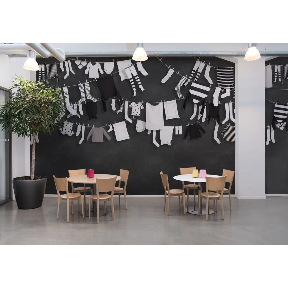 Lastenhuoneen tapetti Rebel Walls Laundry Day, non-woven, mittatilaus