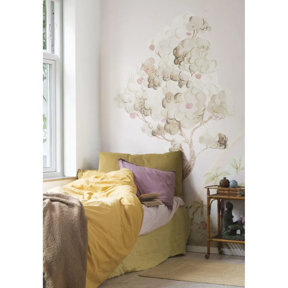 Lastenhuoneen tapetti Rebel Walls Unicorn Dream Bubblegum, mittatilaus