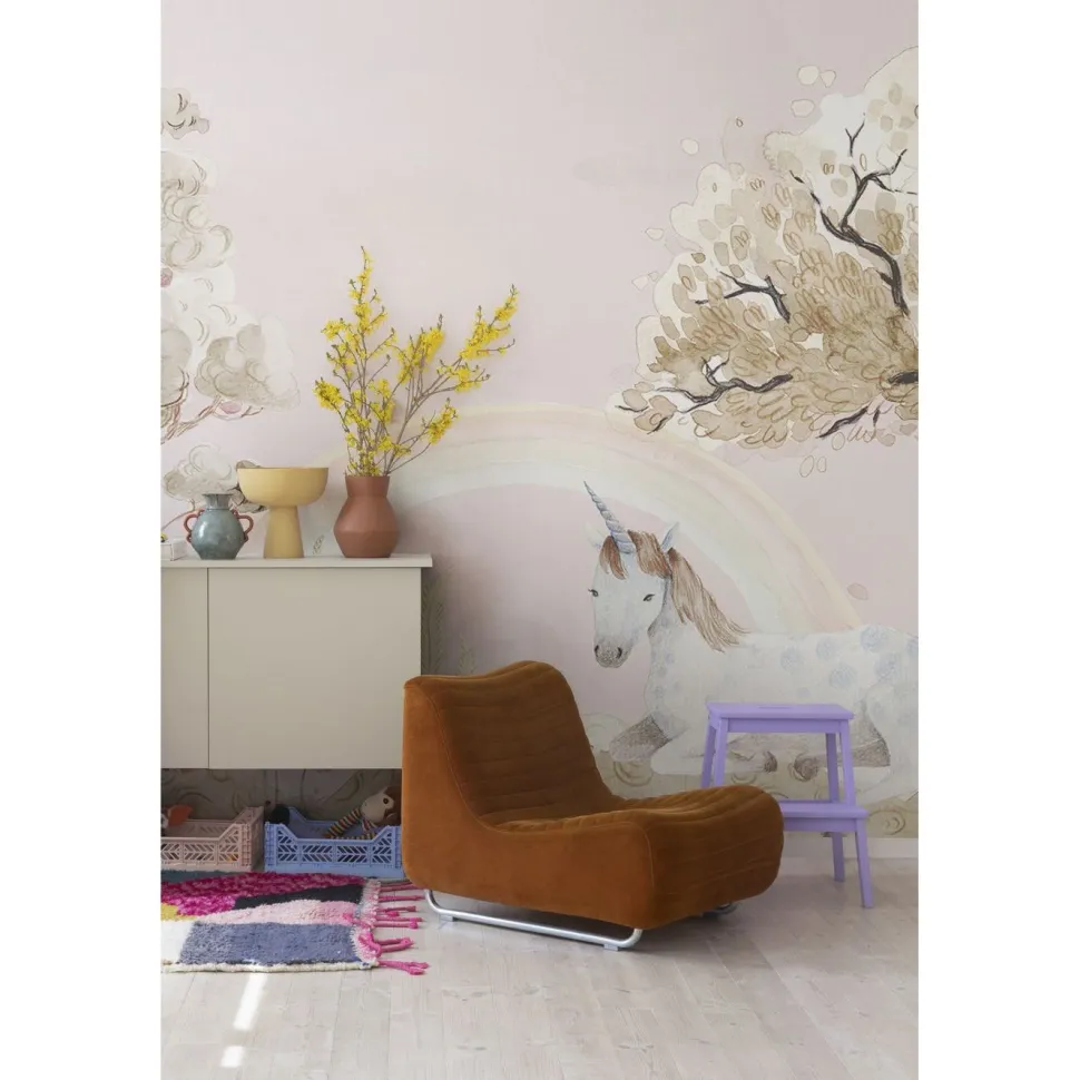 Lastenhuoneen tapetti Rebel Walls Unicorn Dream Bubblegum, mittatilaus
