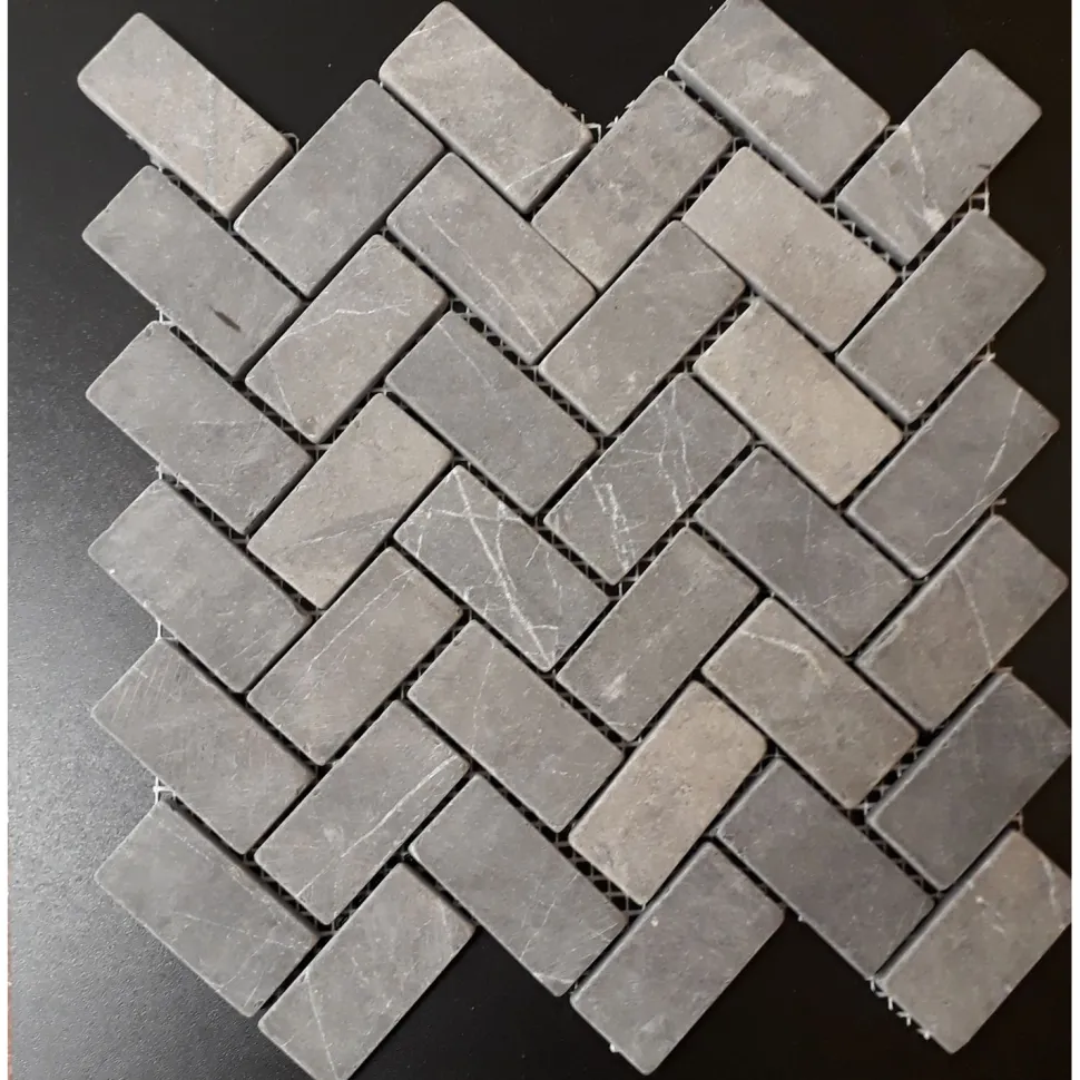 Marmorimosaiikki Qualitystone Herringbone Gray, 30 x 60 mm