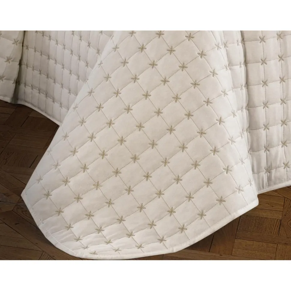 Parivuoteen päiväpeitto + 2 tyynyliinaa Linento Yildiz, 250x260cm + 55x75cm, kerma