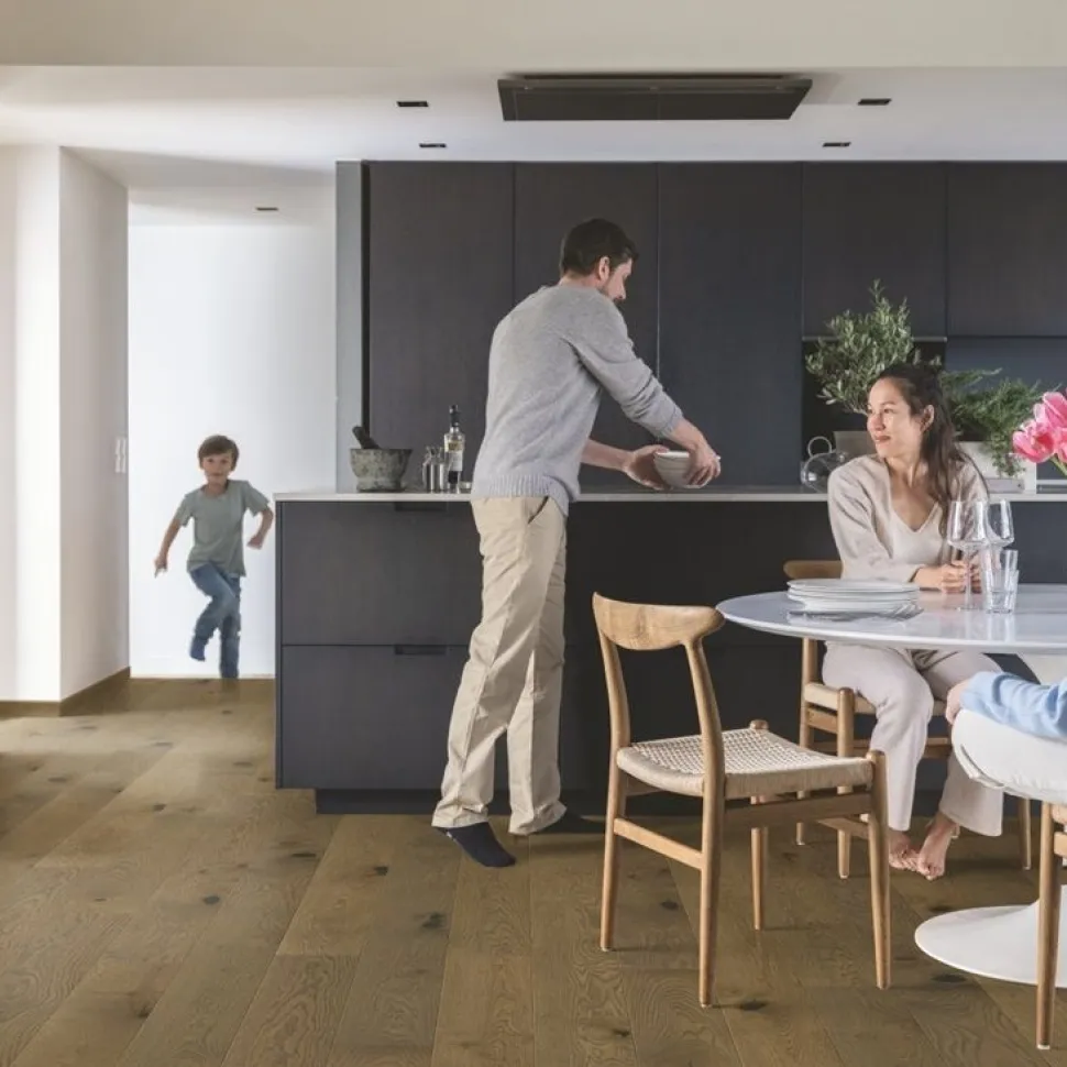 Parketti Pergo Falster Saddle Brown Oak, ekstramattalakattu