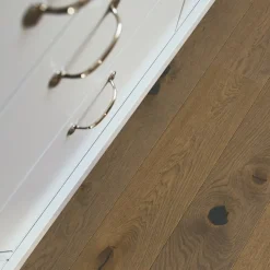 Parketti Pergo Lofoten Saddle Brown Oak, ekstramattalakattu