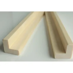 Reunalista Karava 24x24/15x2100 mm haapa