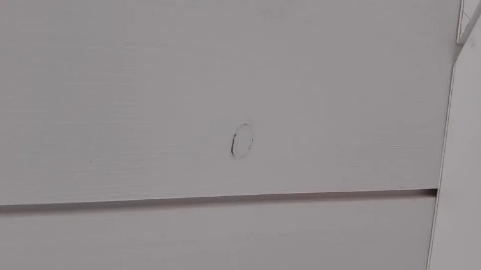 Sisustuspaneeli Aure Riihi STS PN 15x120x2500mm harjattu puhtaan valkoinen