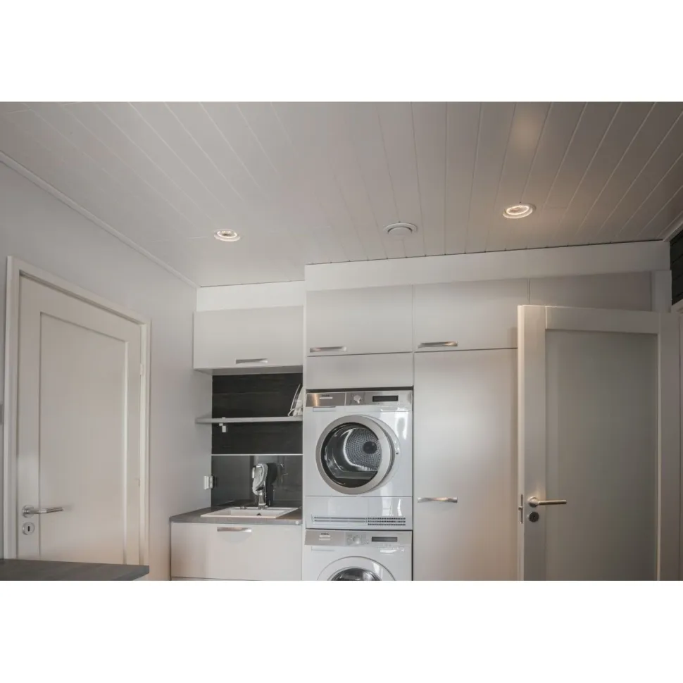 Sisustuspaneeli Maler SPA STP-5 10x120x2070mm kosteudenkestävä MDF ympäripontattu valkoinen