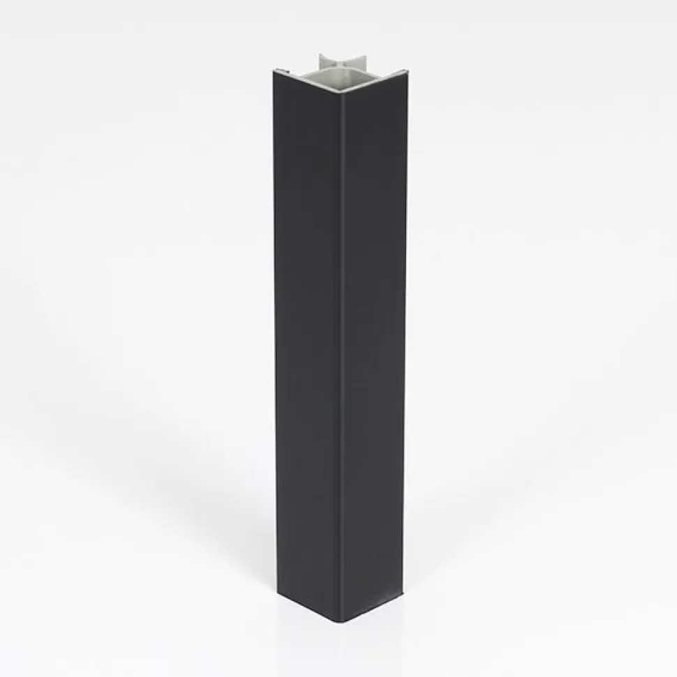 Sokkelin kulmalista Grip 90° 150mm musta