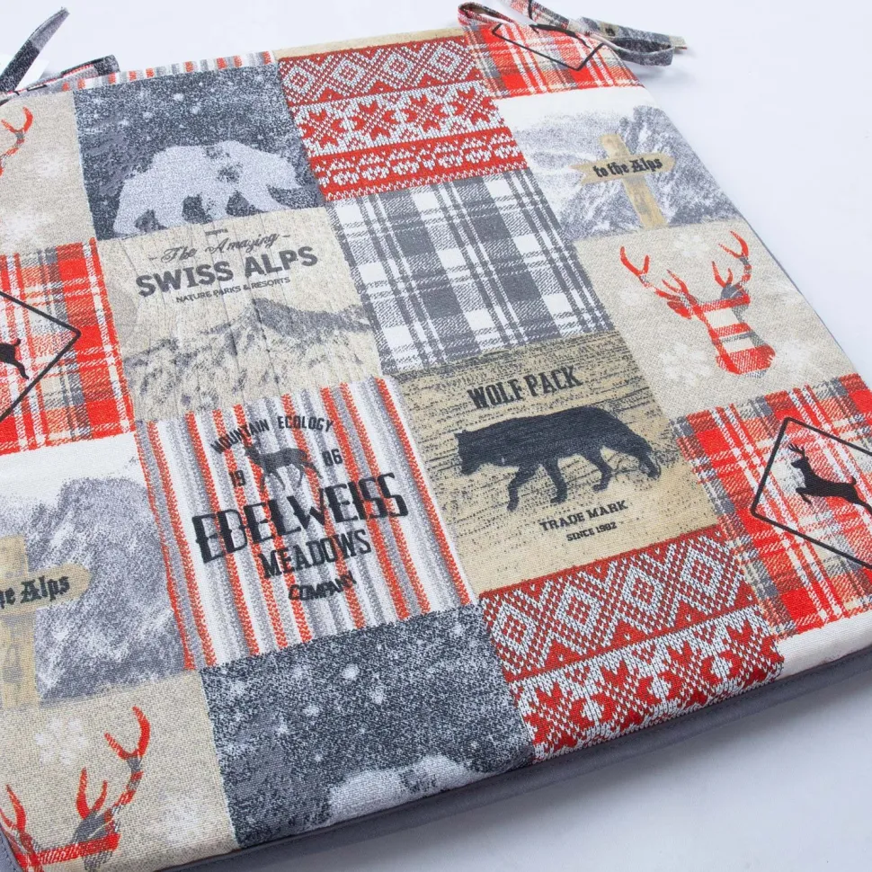 Tuolin pehmuste Home4You WINTER 39x39 cm, talvi- ja eläinkuosi, monivärinen