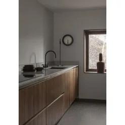 Vinyylimatto Tarkett iQ Surface Dimmed Accent leveys 2 m